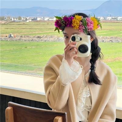 浴血红颜